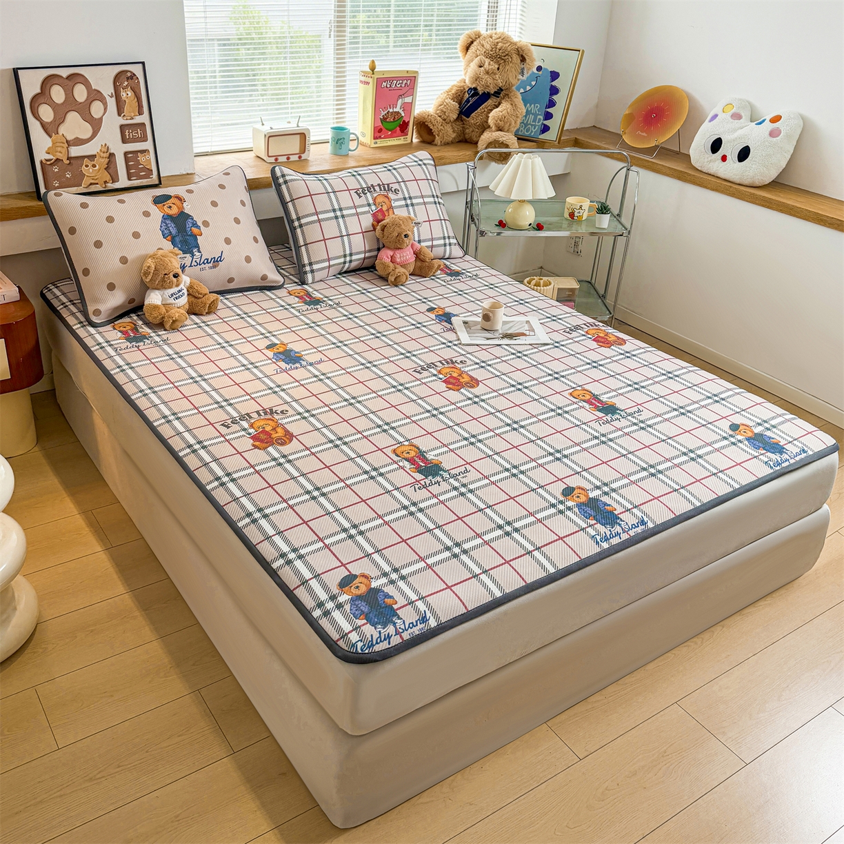 91家纺网 家纺一手货源 找家纺 慕木家纺 2026春夏新款泰迪冰丝席系列凉席席子空调软席平席和床笠 泰迪英伦 床席款