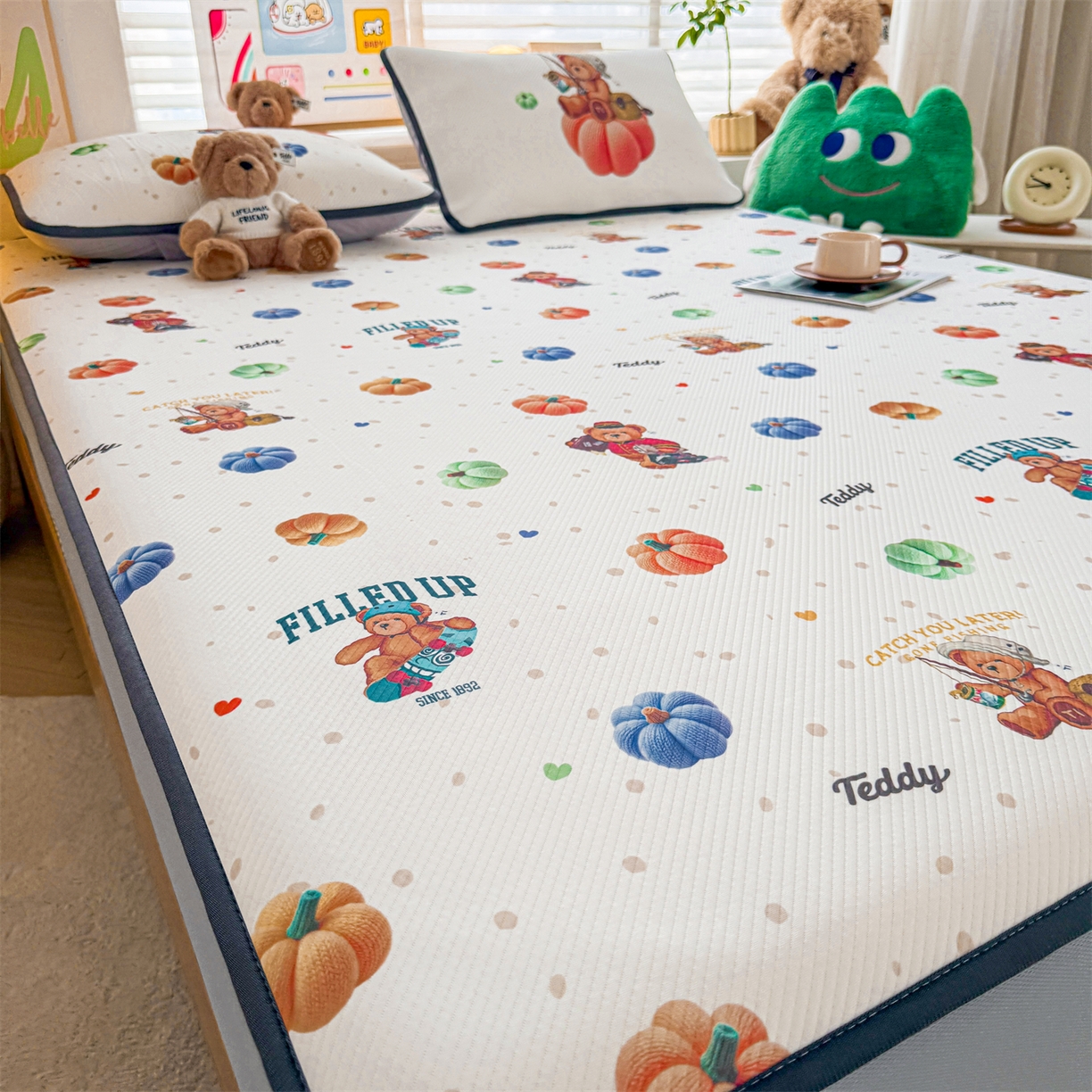 91家纺网 家纺一手货源 找家纺 慕木家纺 2026春夏新款泰迪冰丝席系列凉席席子空调软席平席和床笠 泰迪南瓜仔 床笠款