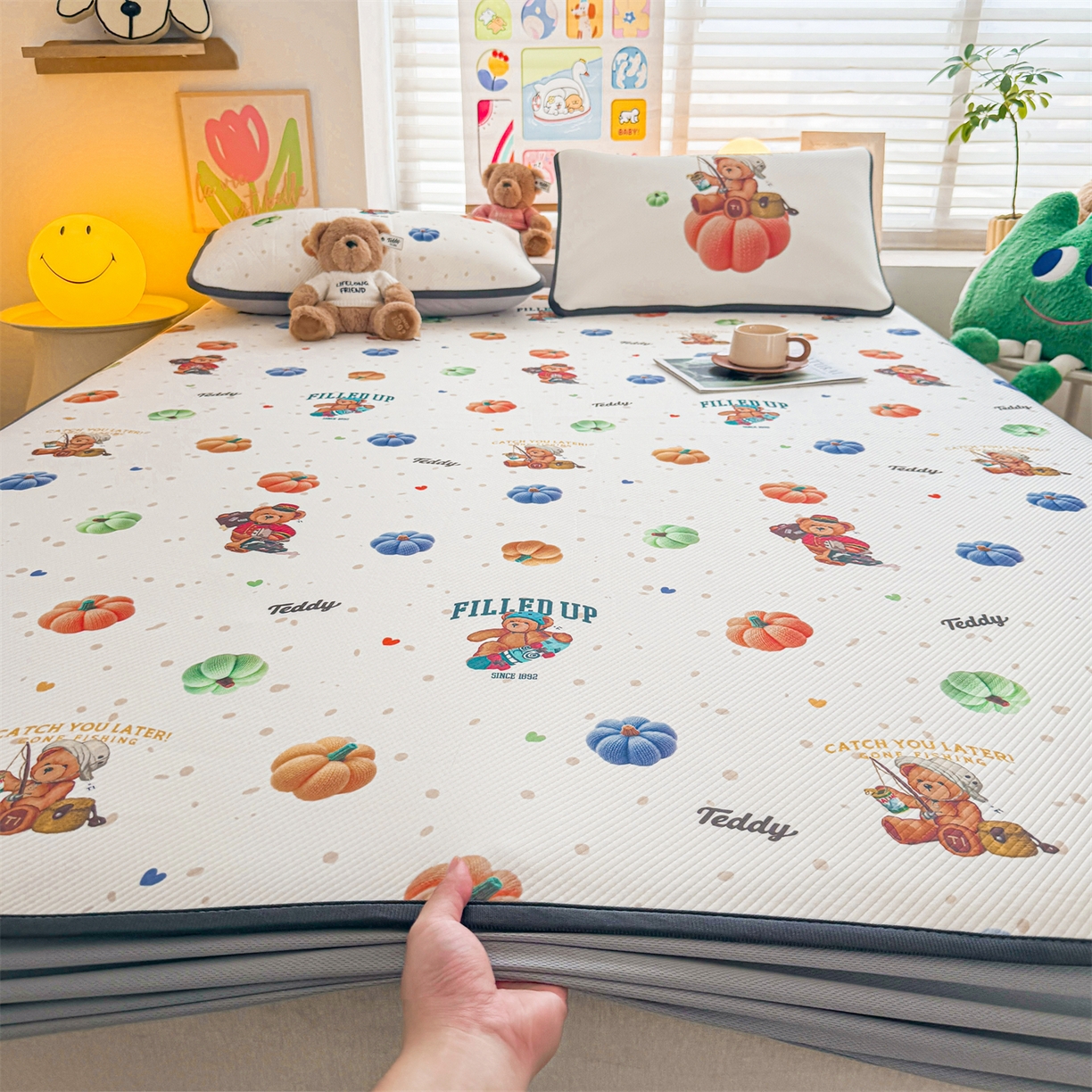 91家纺网 家纺一手货源 找家纺 慕木家纺 2026春夏新款泰迪冰丝席系列凉席席子空调软席平席和床笠 泰迪南瓜仔 床笠款