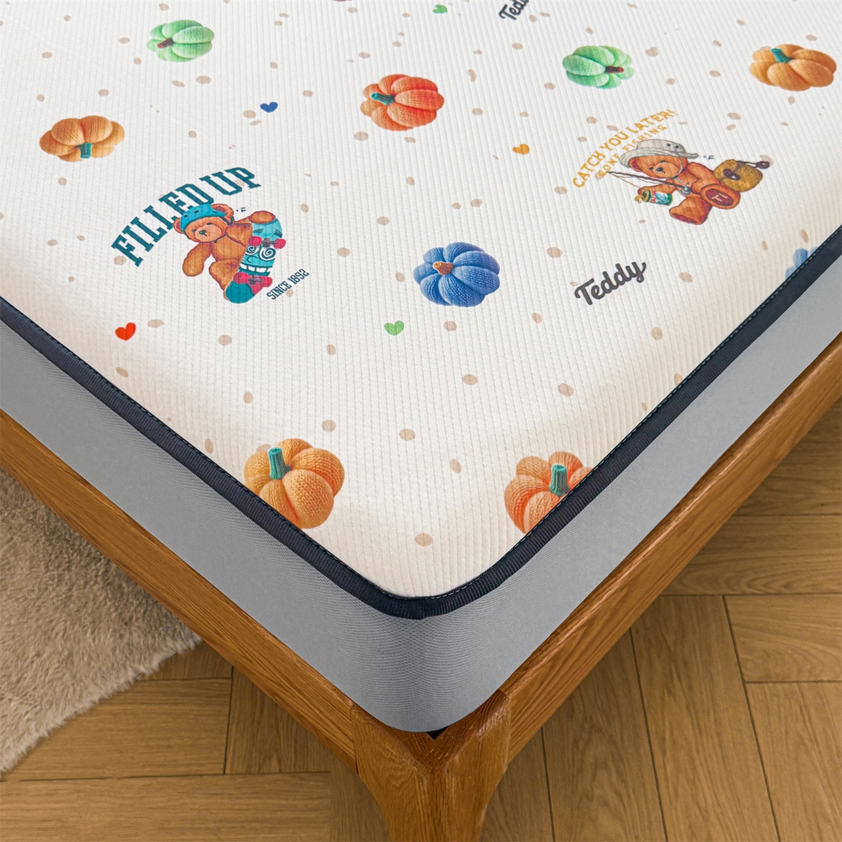 91家纺网 家纺一手货源 找家纺 慕木家纺 2026春夏新款泰迪冰丝席系列凉席席子空调软席平席和床笠 泰迪南瓜仔 床笠款