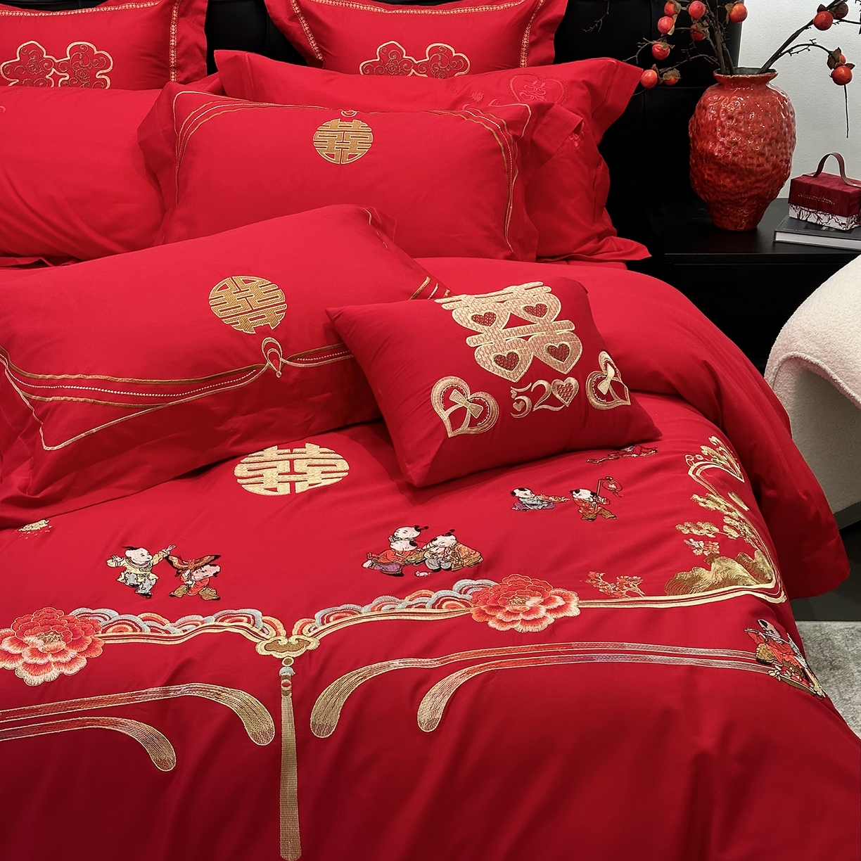 91家纺网 家纺一手货源 找家纺 （总）JUICY 橘滋家纺 2026新款全棉大红刺绣婚庆实惠款四件套多件套