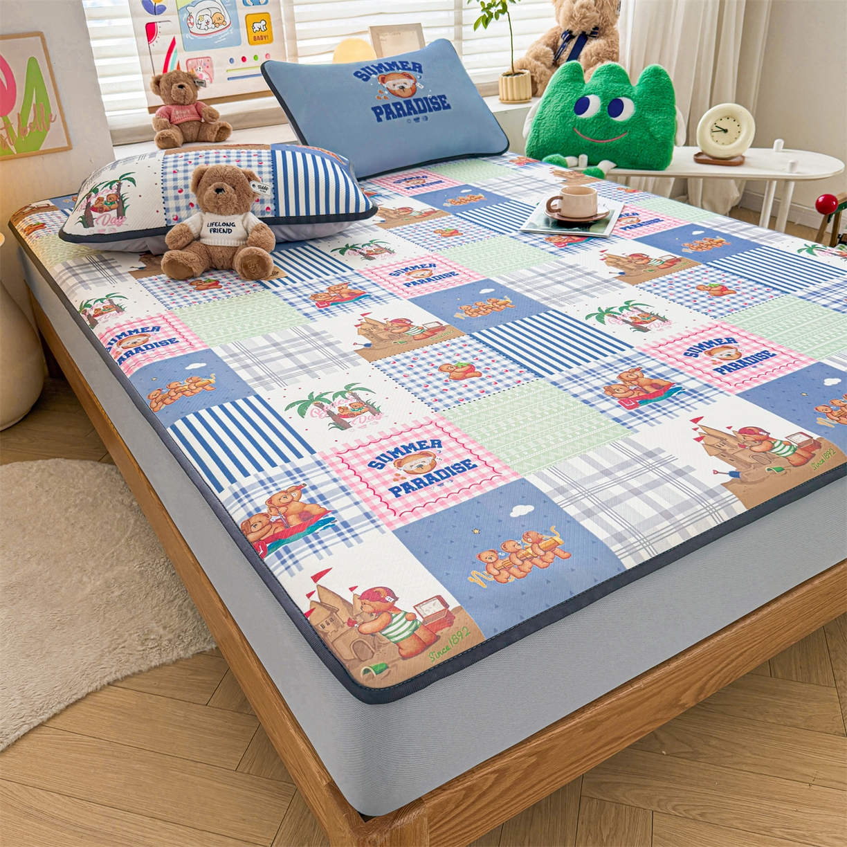 91家纺网 家纺一手货源 找家纺 慕木家纺 2026春夏新款泰迪冰丝席系列凉席席子空调软席平席和床笠 泰迪区域 床笠款