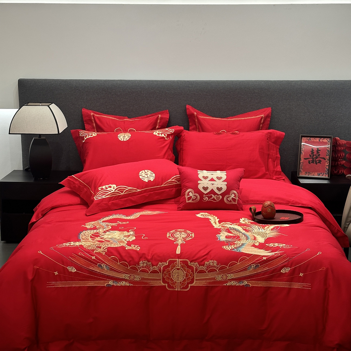 91家纺网 家纺一手货源 找家纺 （总）JUICY 橘滋家纺 2026新款全棉大红刺绣婚庆实惠款四件套多件套