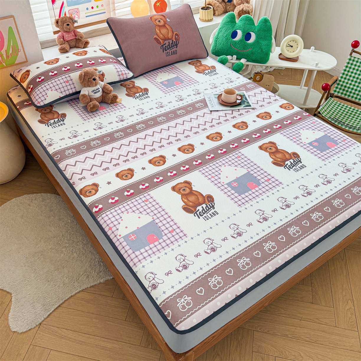 91家纺网 家纺一手货源 找家纺 慕木家纺 2026春夏新款泰迪冰丝席系列凉席席子空调软席平席和床笠 泰迪甜点 床笠款