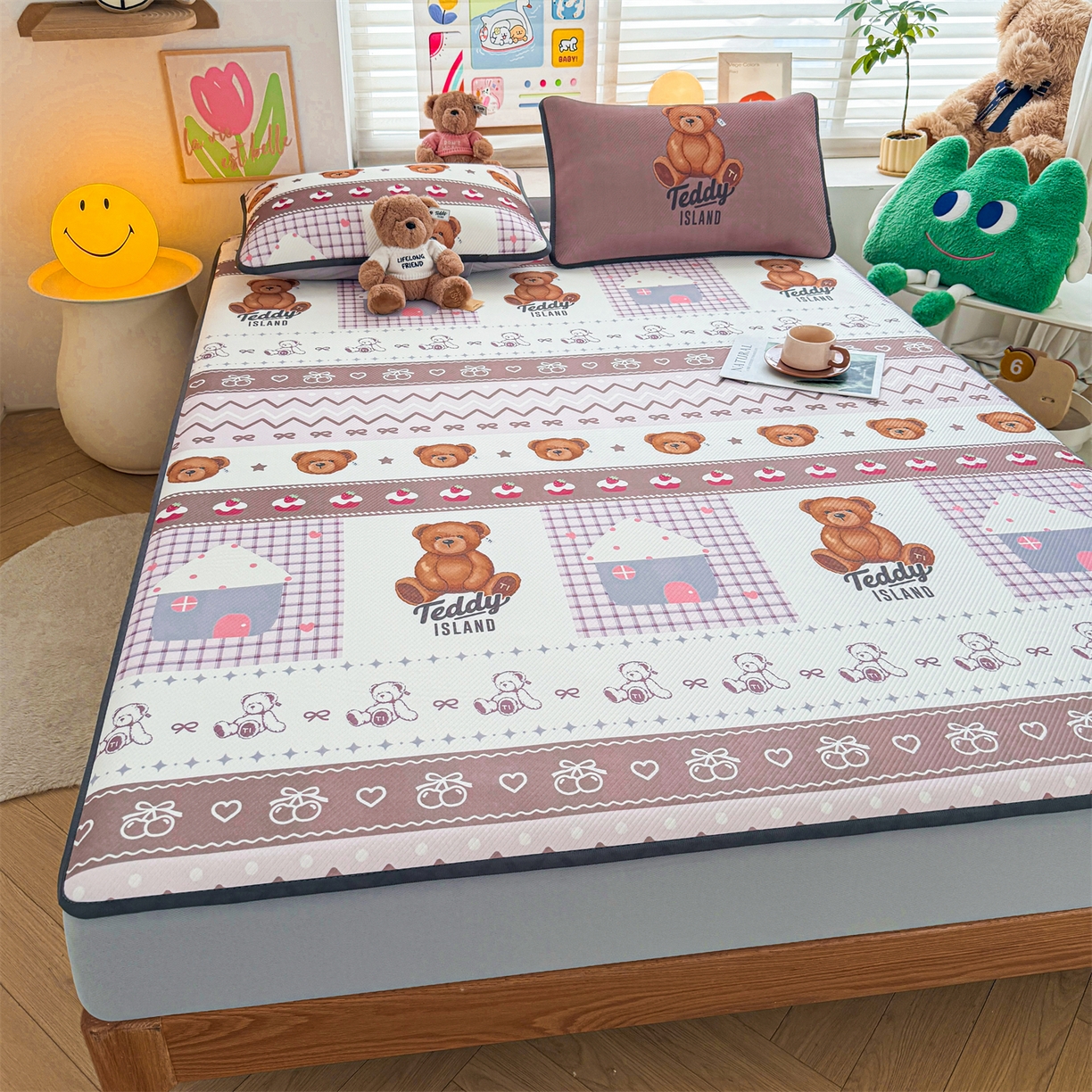 91家纺网 家纺一手货源 找家纺 慕木家纺 2026春夏新款泰迪冰丝席系列凉席席子空调软席平席和床笠 泰迪甜点 床笠款