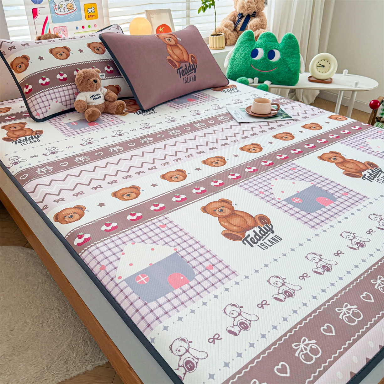 91家纺网 家纺一手货源 找家纺 慕木家纺 2026春夏新款泰迪冰丝席系列凉席席子空调软席平席和床笠 泰迪甜点 床笠款