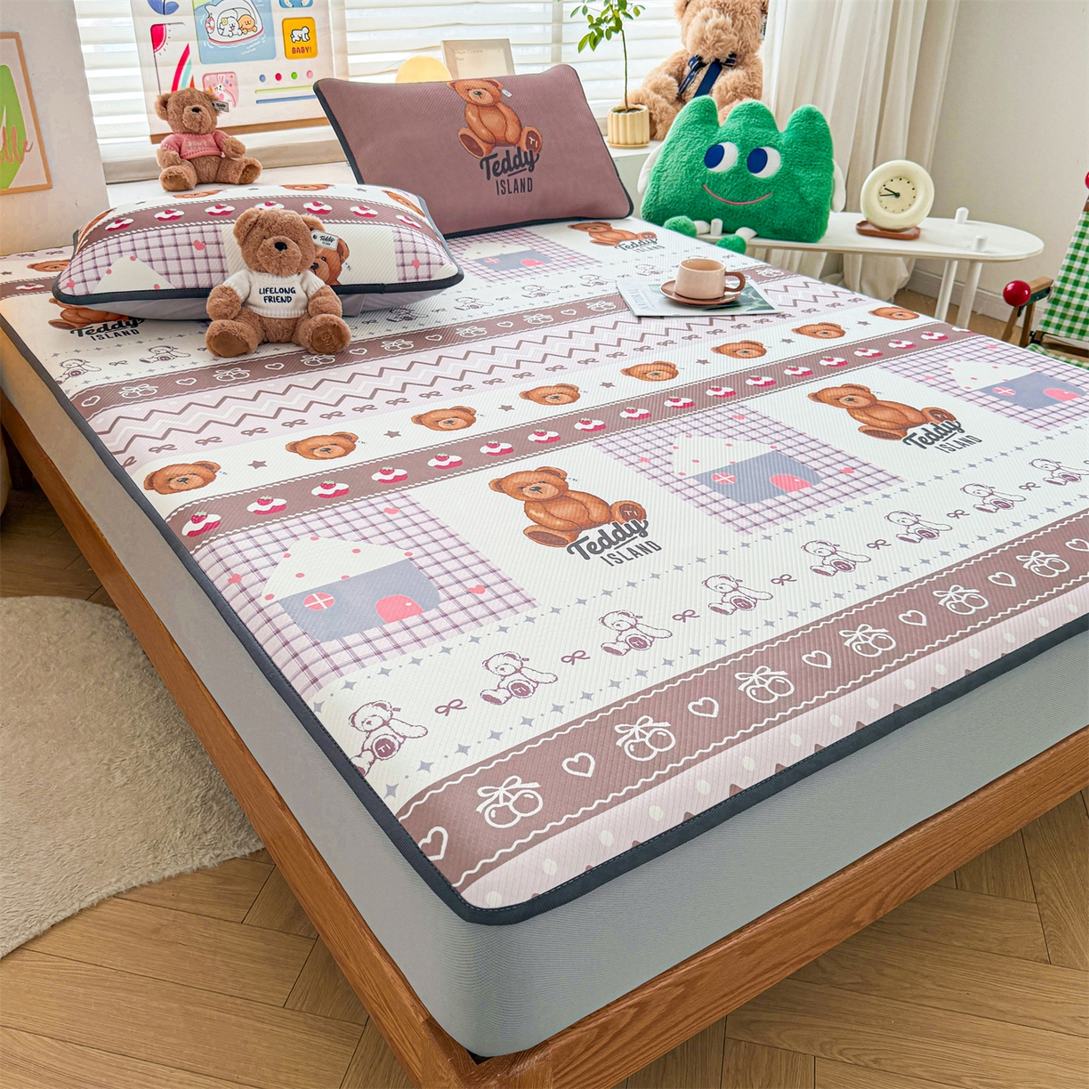 91家纺网 家纺一手货源 找家纺 慕木家纺 2026春夏新款泰迪冰丝席系列凉席席子空调软席平席和床笠 泰迪甜点 床笠款