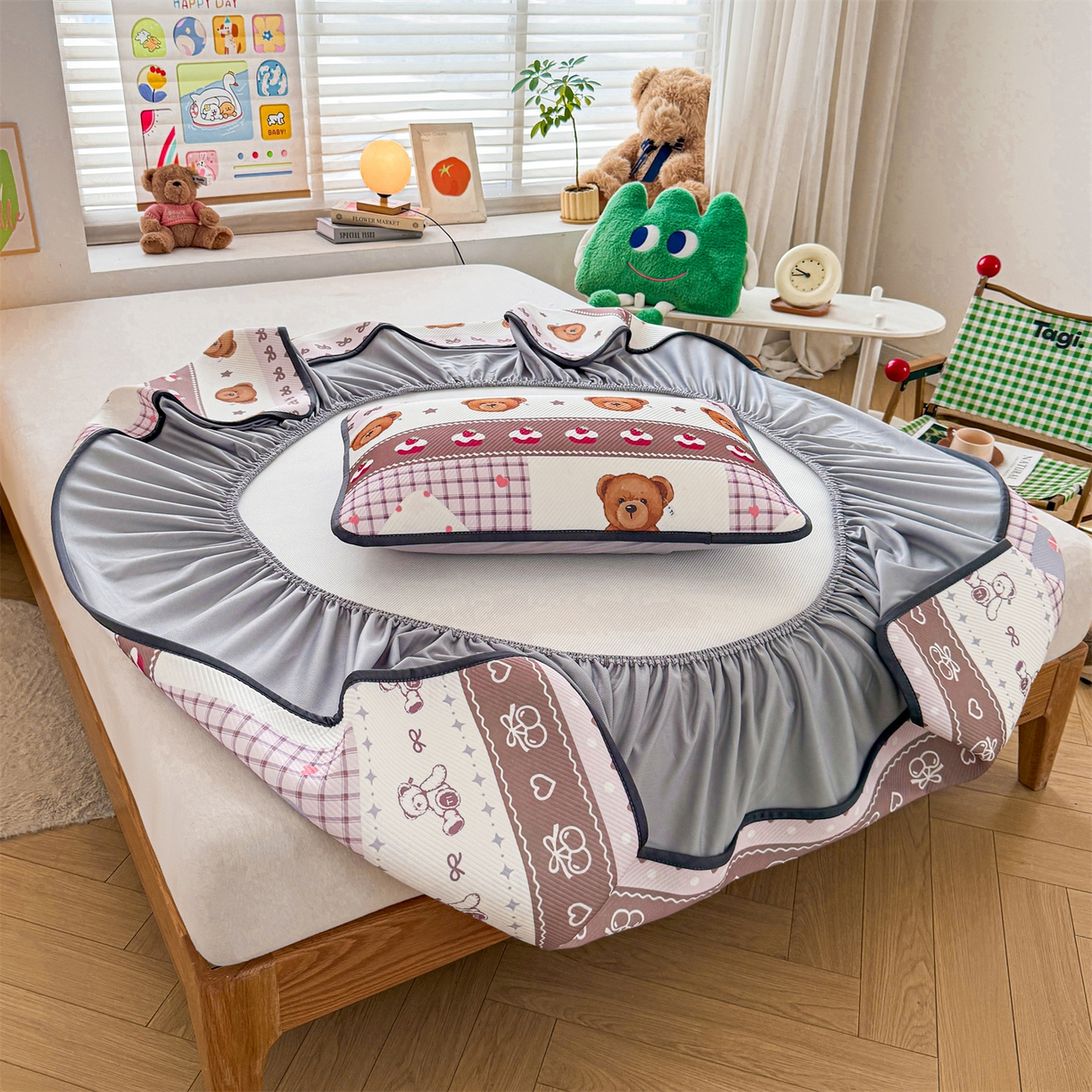 91家纺网 家纺一手货源 找家纺 慕木家纺 2026春夏新款泰迪冰丝席系列凉席席子空调软席平席和床笠 泰迪甜点 床笠款