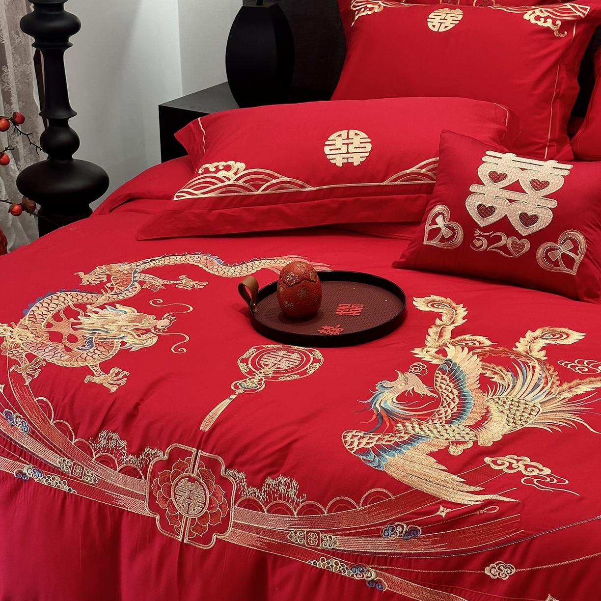 91家纺网 家纺一手货源 找家纺 JUICY 橘滋家纺 2026新款全棉大红刺绣婚庆实惠款四件套多件套 龙凤喜乐