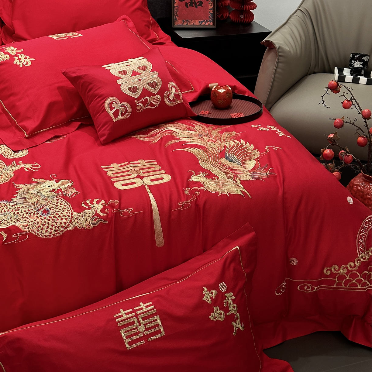91家纺网 家纺一手货源 找家纺 JUICY 橘滋家纺 2026新款全棉大红刺绣婚庆实惠款四件套多件套 龙凤喜事