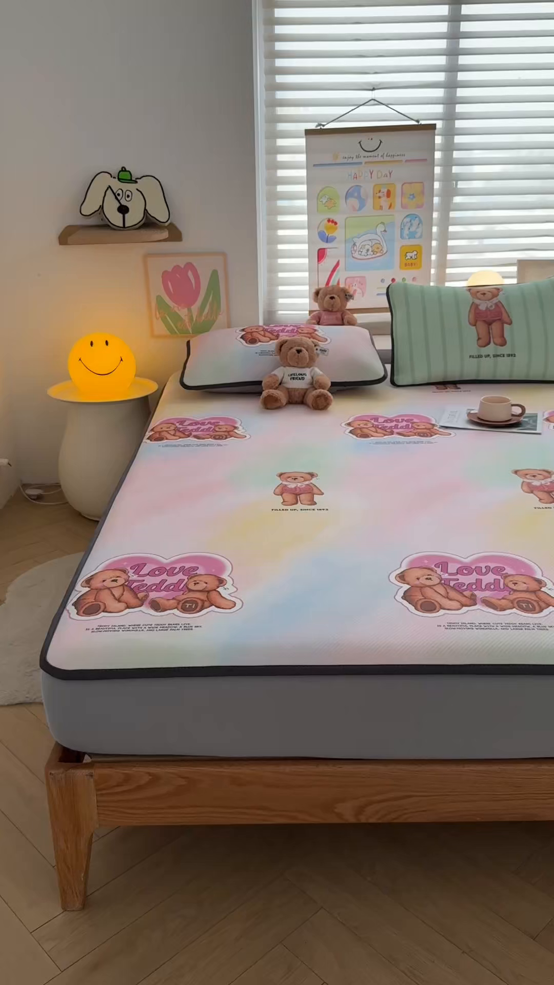 91家纺网 家纺一手货源 找家纺 慕木家纺 2026春夏新款泰迪冰丝席系列凉席席子空调软席平席和床笠 泰迪炫彩 床笠款