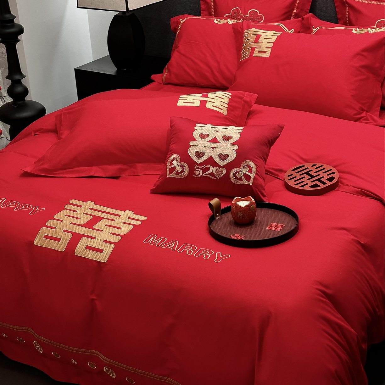 91家纺网 家纺一手货源 找家纺 JUICY 橘滋家纺 2026新款全棉大红刺绣婚庆实惠款四件套多件套 喜上加喜