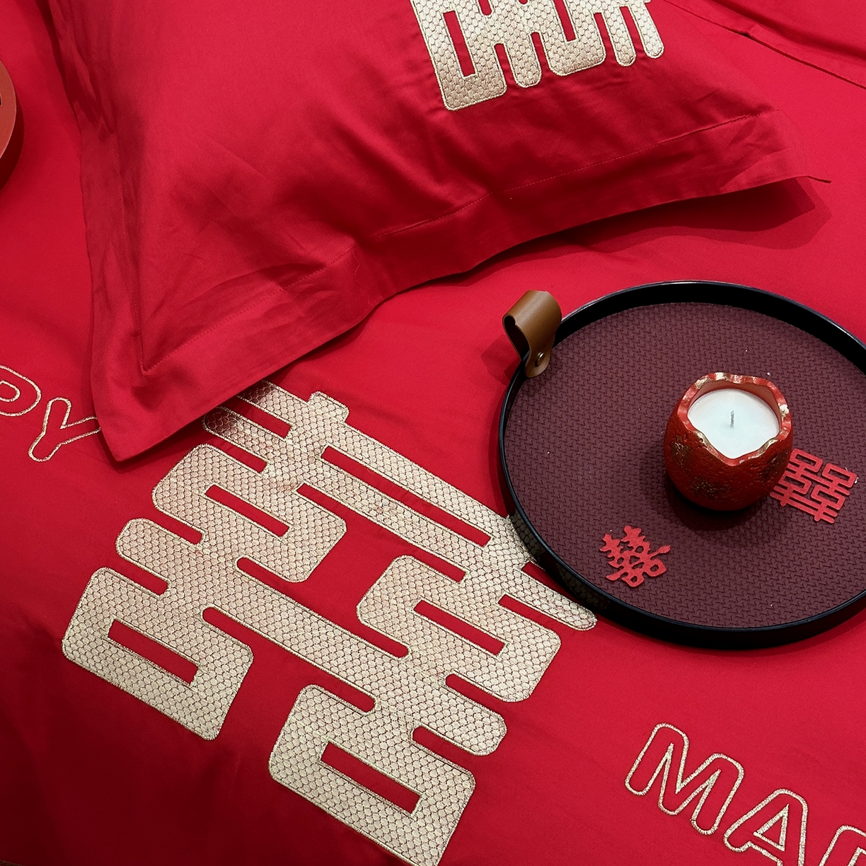 91家纺网 家纺一手货源 找家纺 JUICY 橘滋家纺 2026新款全棉大红刺绣婚庆实惠款四件套多件套 喜上加喜