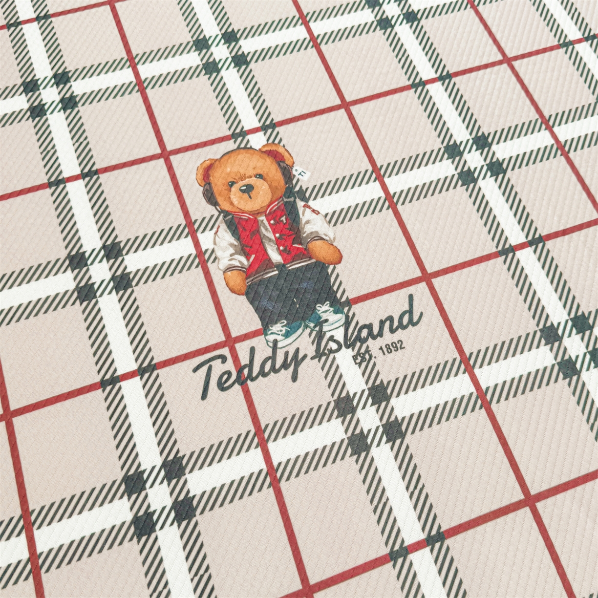 91家纺网 家纺一手货源 找家纺 慕木家纺 2026春夏新款泰迪冰丝席系列凉席席子空调软席平席和床笠 泰迪英伦 床笠款