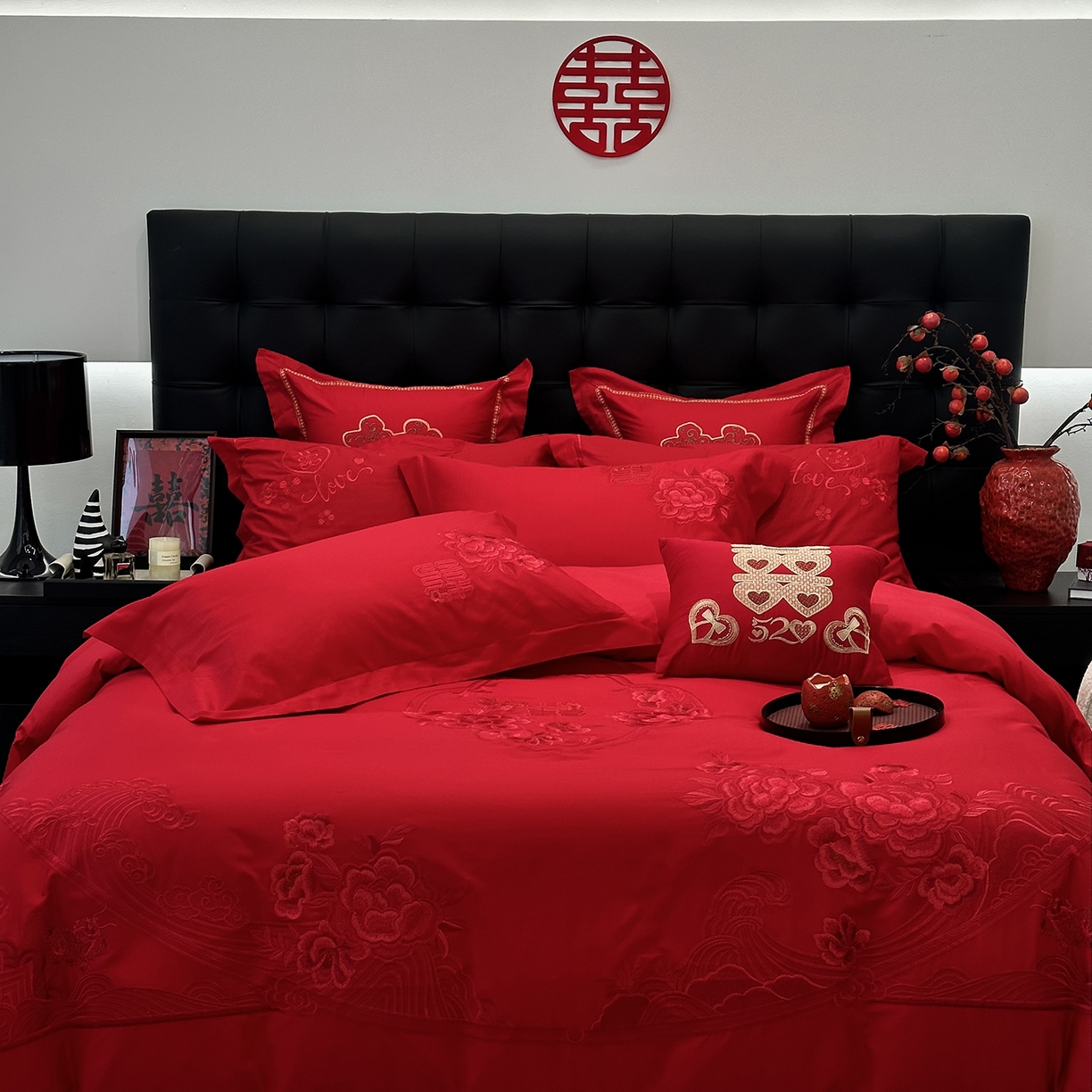 91家纺网 家纺一手货源 找家纺 JUICY 橘滋家纺 2026新款全棉大红刺绣婚庆实惠款四件套多件套 喜事如意