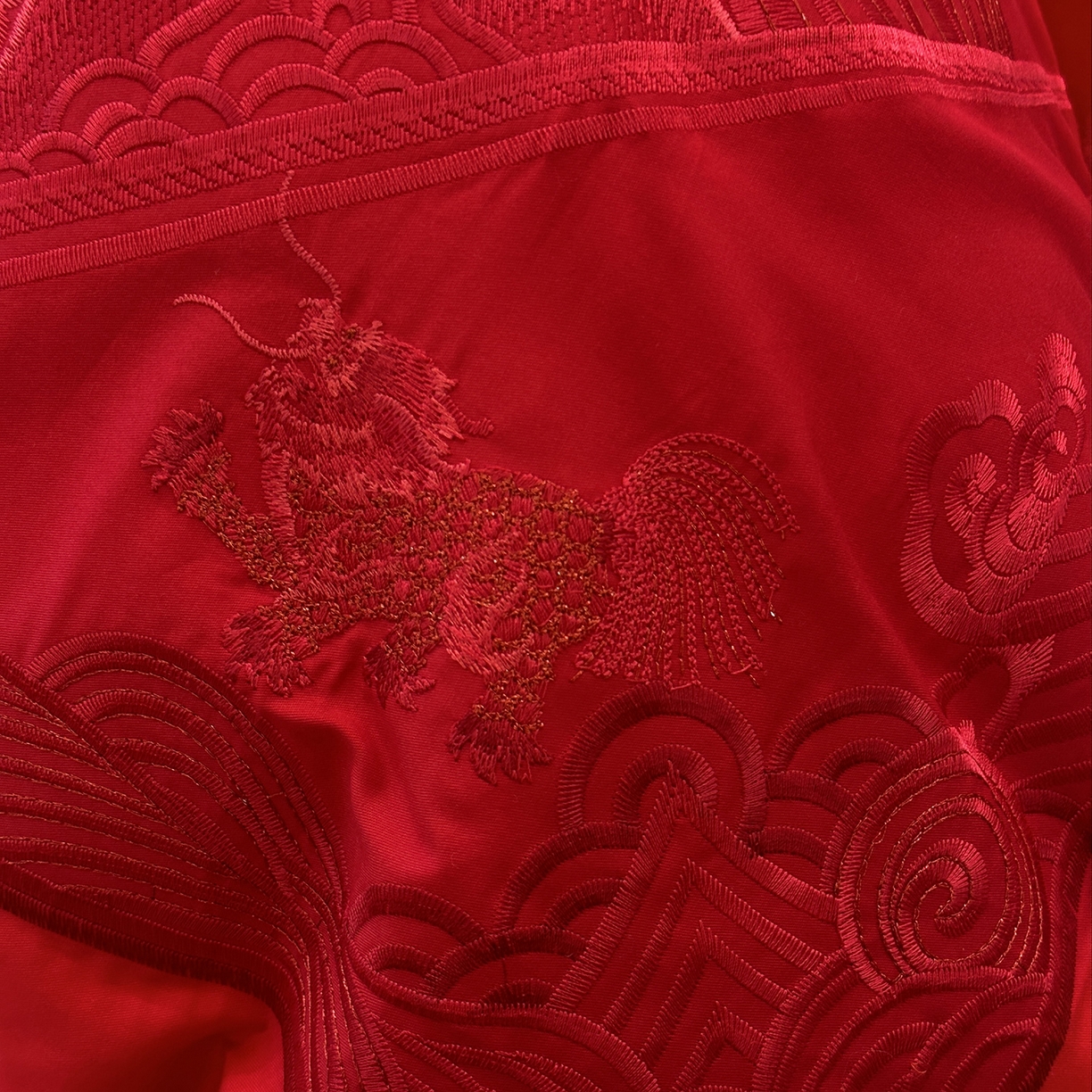 91家纺网 家纺一手货源 找家纺 JUICY 橘滋家纺 2026新款全棉大红刺绣婚庆实惠款四件套多件套 喜事如意