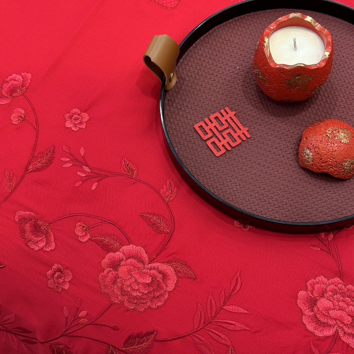 91家纺网 家纺一手货源 找家纺 JUICY 橘滋家纺 2026新款全棉大红刺绣婚庆实惠款四件套多件套 喜悦锦簇-红