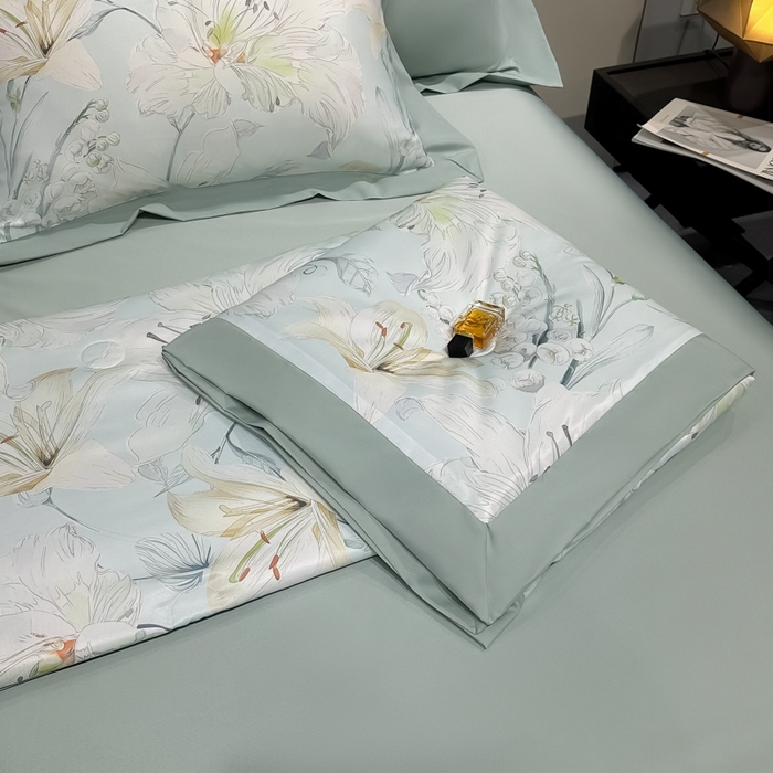 91家纺网 家纺一手货源 找家纺 爱彼家纺 2026夏季热门数码冰丝水墨画风单夏被凉感冰丝夏被四件套 夏被-初夏