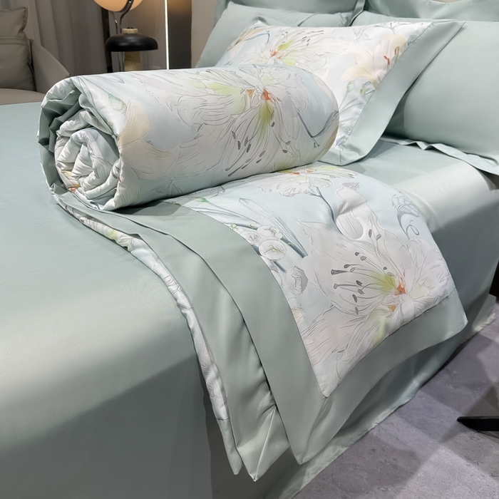 91家纺网 家纺一手货源 找家纺 爱彼家纺 2026夏季热门数码冰丝水墨画风单夏被凉感冰丝夏被四件套 夏被-初夏