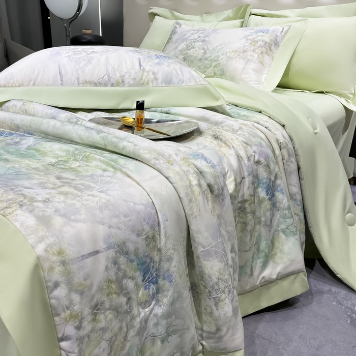 91家纺网 家纺一手货源 找家纺 爱彼家纺 2026夏季热门数码冰丝水墨画风单夏被凉感冰丝夏被四件套 夏被-森林密语