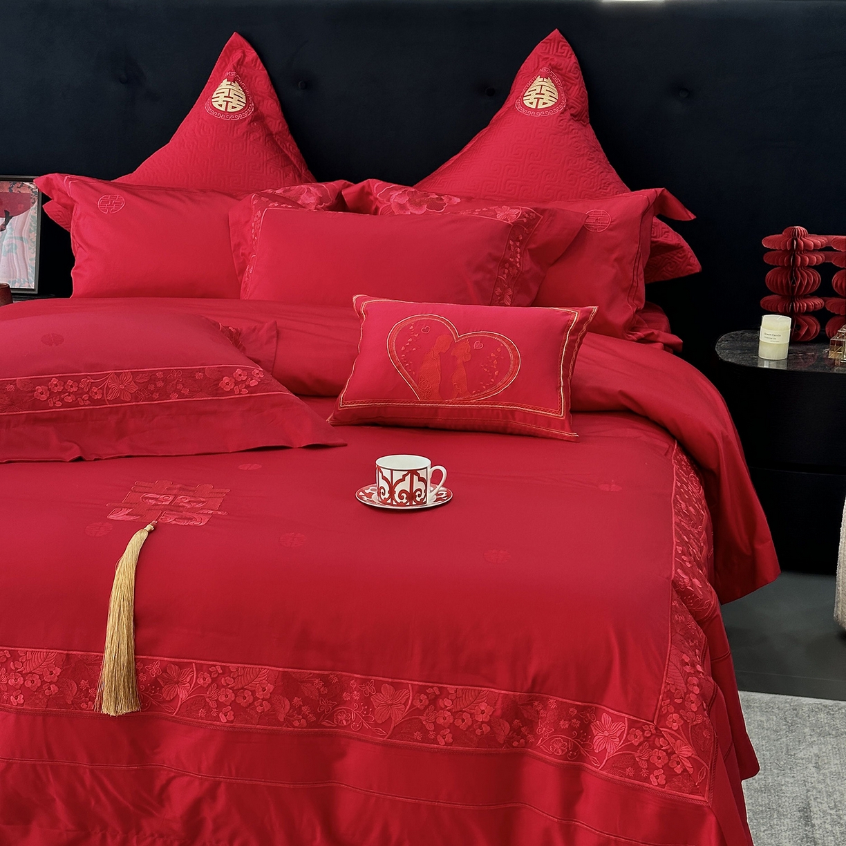 91家纺网 家纺一手货源 找家纺 JUICY 橘滋家纺 2026新款全棉提花高端婚庆刺绣传臻系列四件套多件套 春和景明