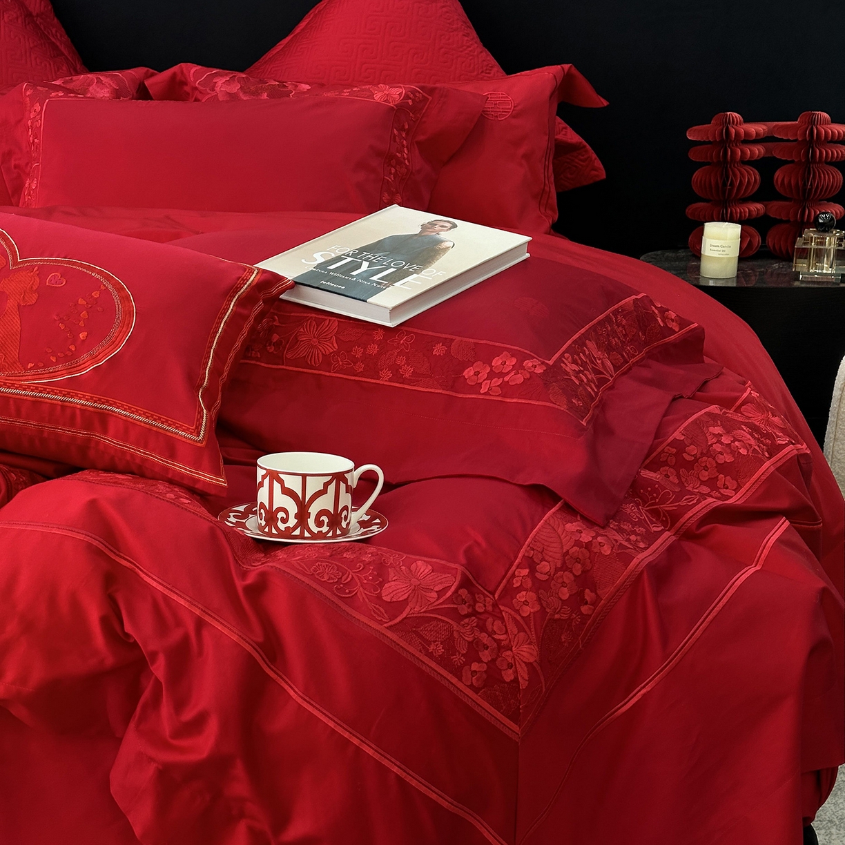 91家纺网 家纺一手货源 找家纺 JUICY 橘滋家纺 2026新款全棉提花高端婚庆刺绣传臻系列四件套多件套 春和景明