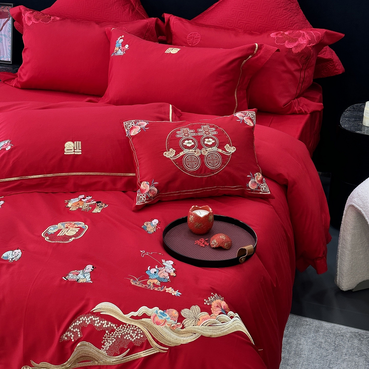 91家纺网 家纺一手货源 找家纺 JUICY 橘滋家纺 2026新款全棉提花高端婚庆刺绣传臻系列四件套多件套 福禄绵延