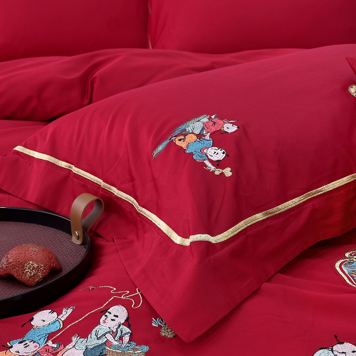 91家纺网 家纺一手货源 找家纺 JUICY 橘滋家纺 2026新款全棉提花高端婚庆刺绣传臻系列四件套多件套 福禄绵延