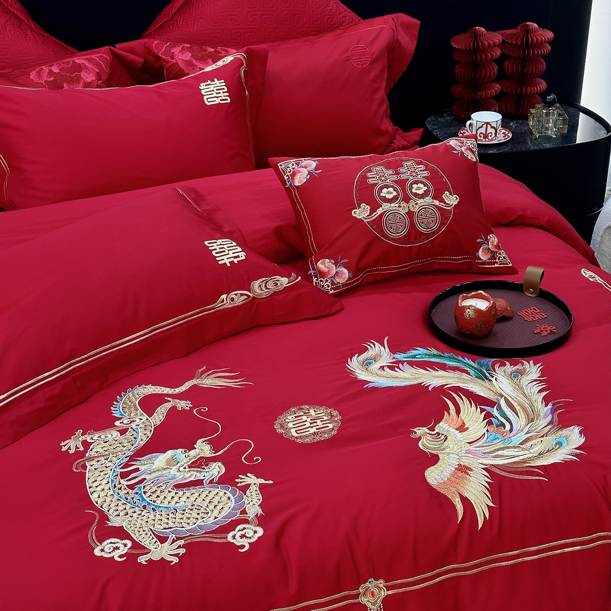 91家纺网 家纺一手货源 找家纺 JUICY 橘滋家纺 2026新款全棉提花高端婚庆刺绣传臻系列四件套多件套 和和美美