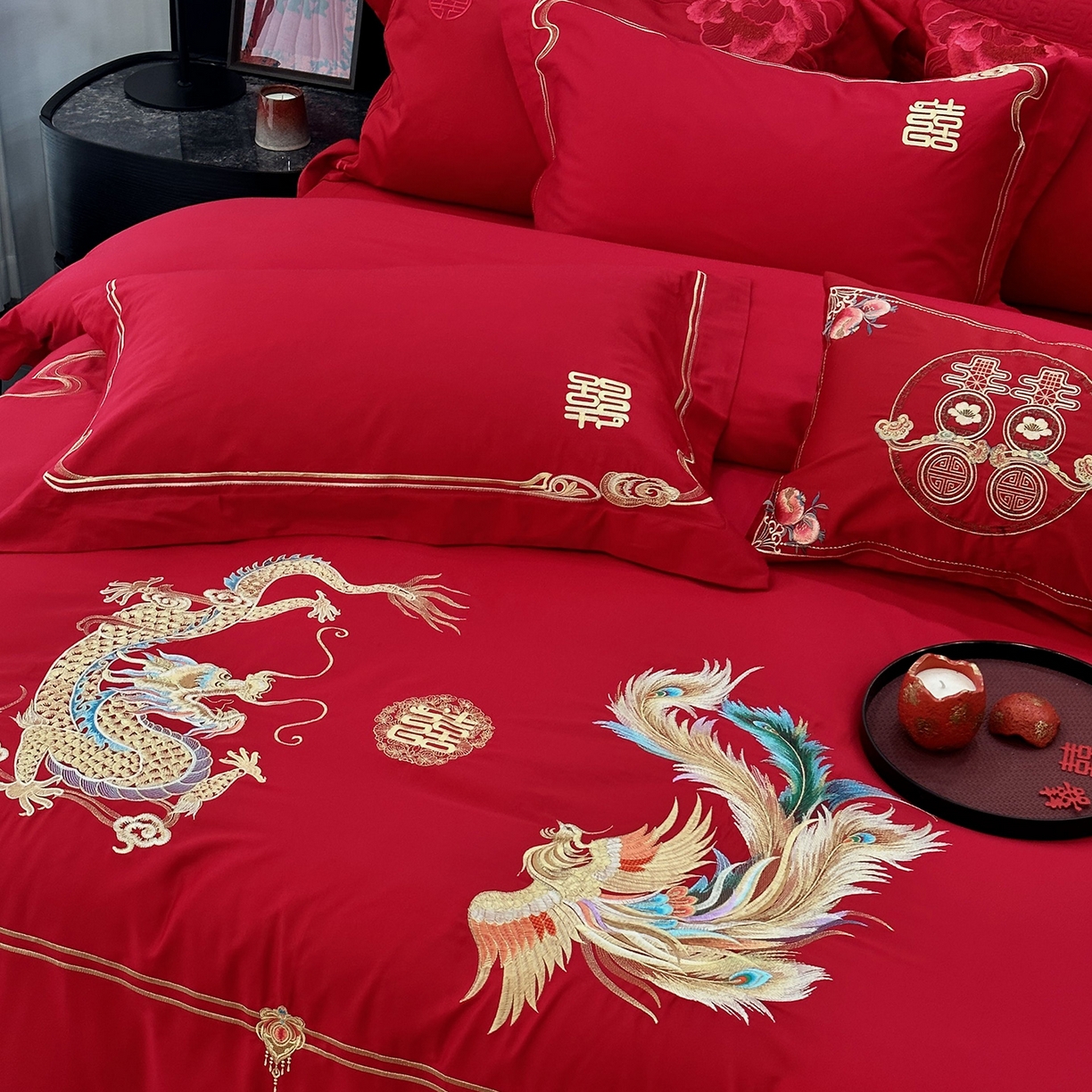 91家纺网 家纺一手货源 找家纺 JUICY 橘滋家纺 2026新款全棉提花高端婚庆刺绣传臻系列四件套多件套 和和美美