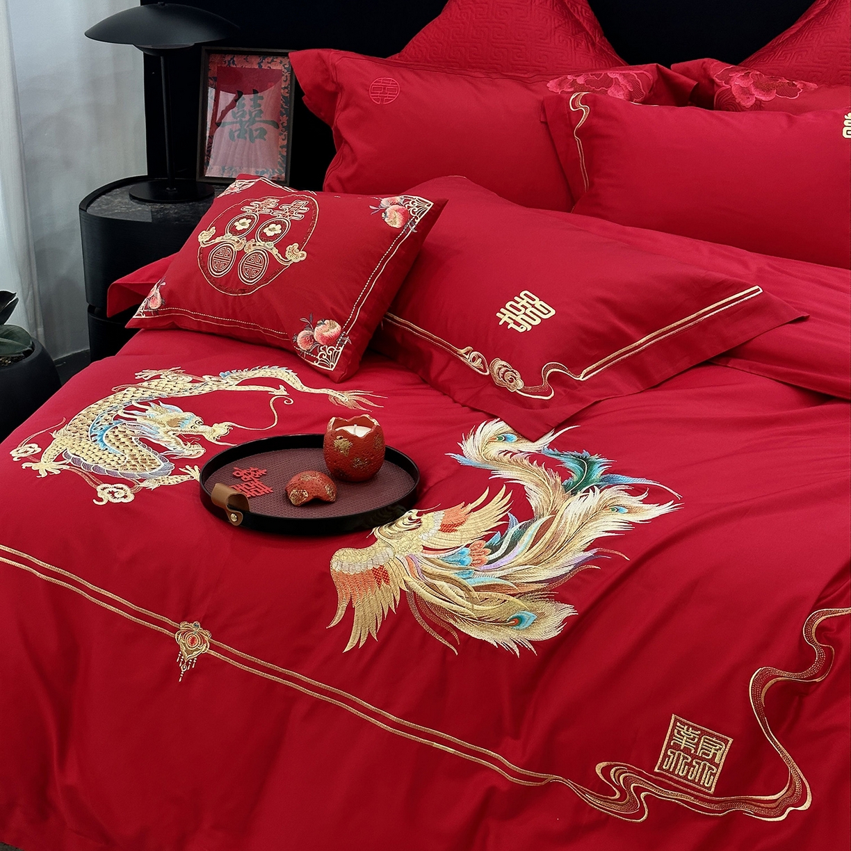 91家纺网 家纺一手货源 找家纺 JUICY 橘滋家纺 2026新款全棉提花高端婚庆刺绣传臻系列四件套多件套 和和美美