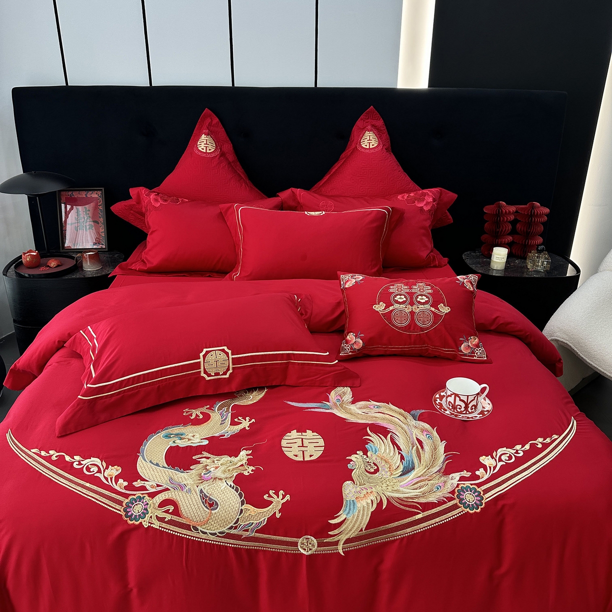 91家纺网 家纺一手货源 找家纺 JUICY 橘滋家纺 2026新款全棉提花高端婚庆刺绣传臻系列四件套多件套 龙华凤贵