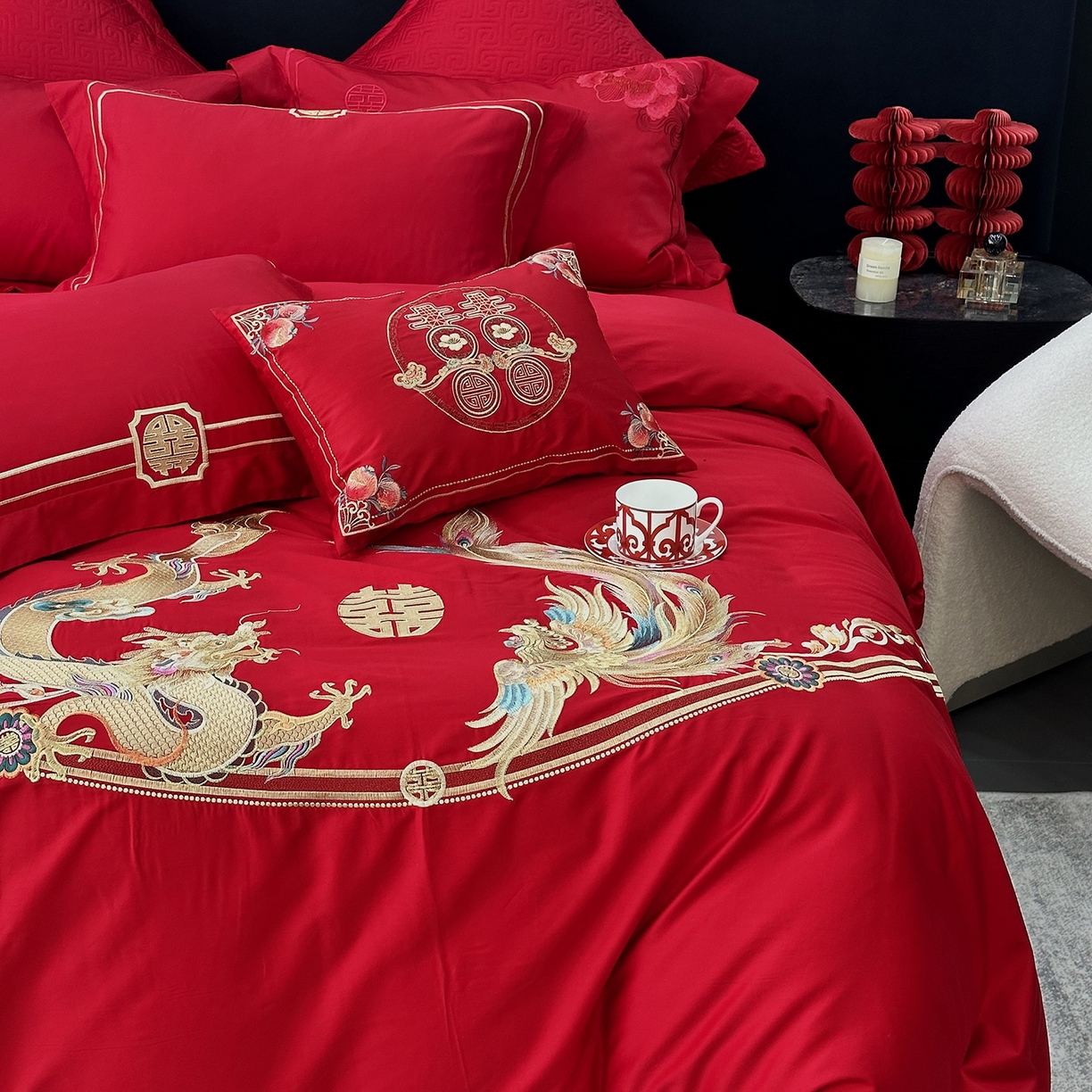 91家纺网 家纺一手货源 找家纺 JUICY 橘滋家纺 2026新款全棉提花高端婚庆刺绣传臻系列四件套多件套 龙华凤贵