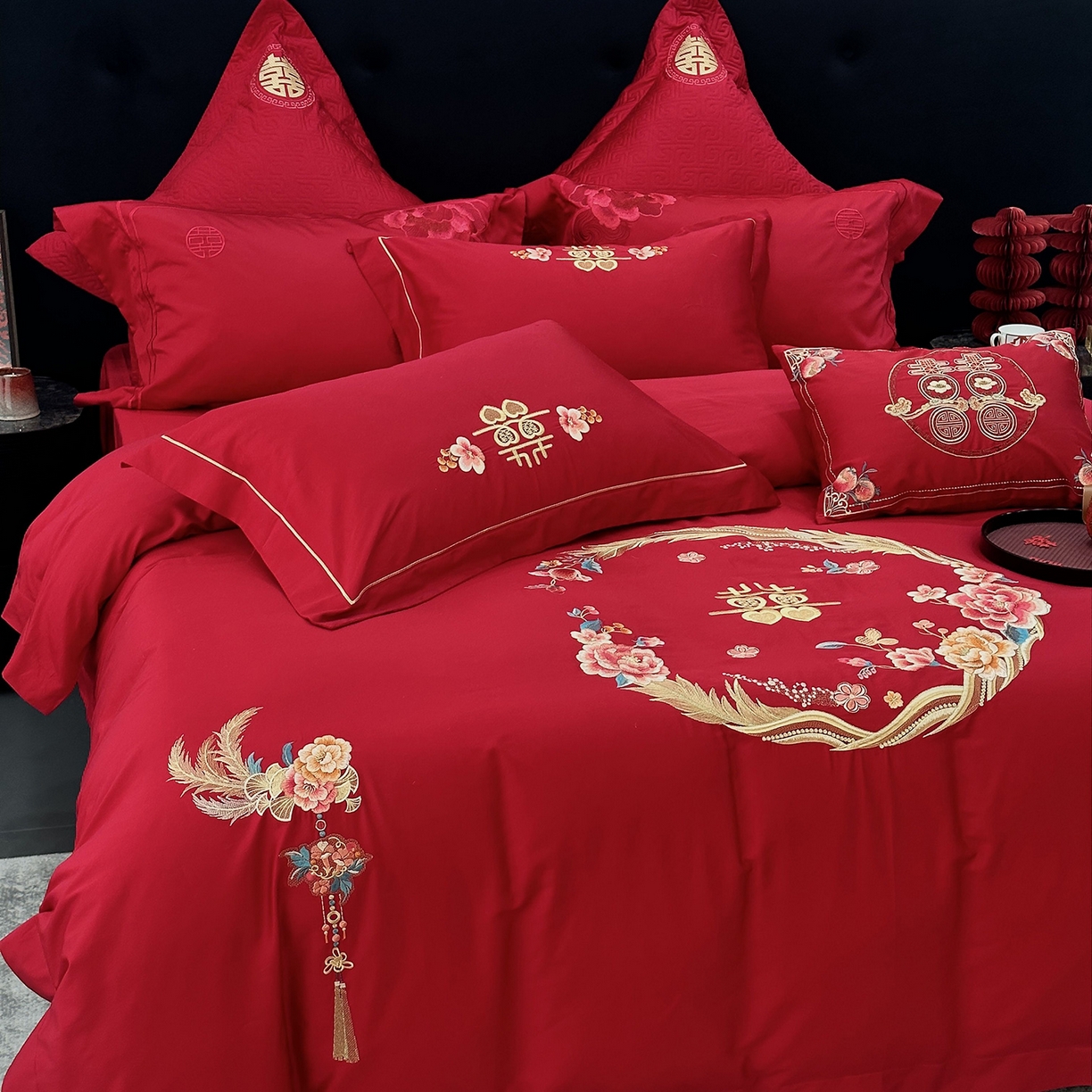 91家纺网 家纺一手货源 找家纺 JUICY 橘滋家纺 2026新款全棉提花高端婚庆刺绣传臻系列四件套多件套 挚爱