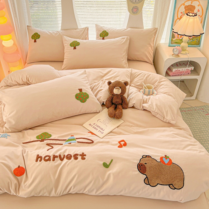 91家纺网 家纺一手货源 找家纺 （总）欧妮家纺 2025新款水洗棉单被套柔软毛巾绣刺绣学生宿舍单件被罩卡通-拉拉旅行