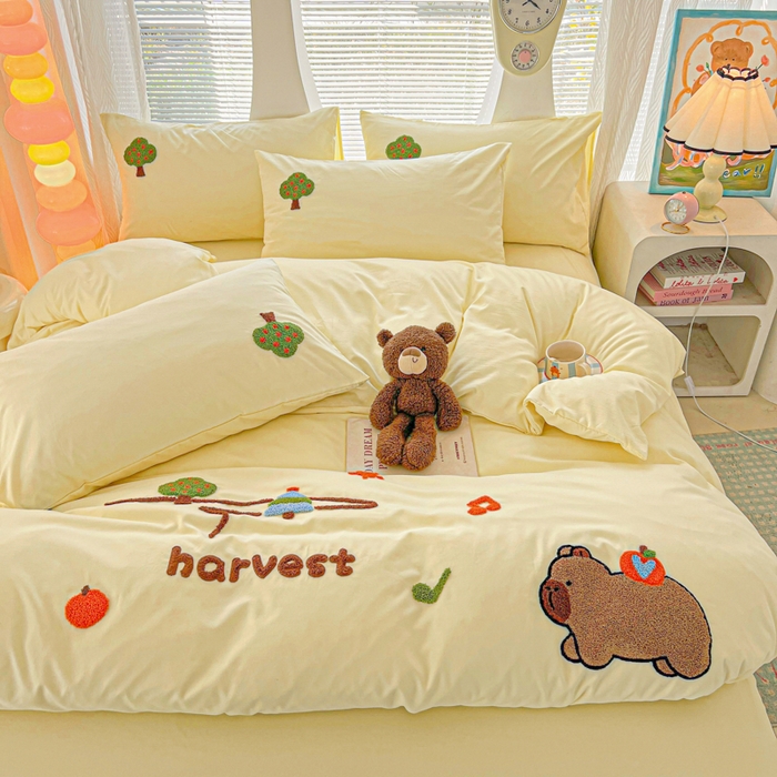 91家纺网 家纺一手货源 找家纺 （总）欧妮家纺 2025新款水洗棉单被套柔软毛巾绣刺绣学生宿舍单件被罩卡通-拉拉旅行