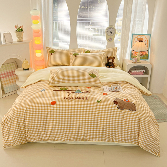 91家纺网 家纺一手货源 找家纺 欧妮家纺 2025新款水洗棉单被套柔软毛巾绣刺绣学生宿舍单件被罩卡通-拉拉旅行 拉拉旅行-黄色格