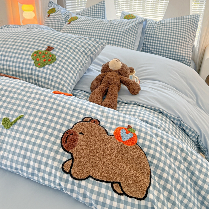 91家纺网 家纺一手货源 找家纺 欧妮家纺 2025新款水洗棉单被套柔软毛巾绣刺绣学生宿舍单件被罩卡通-拉拉旅行 拉拉旅行-兰色格