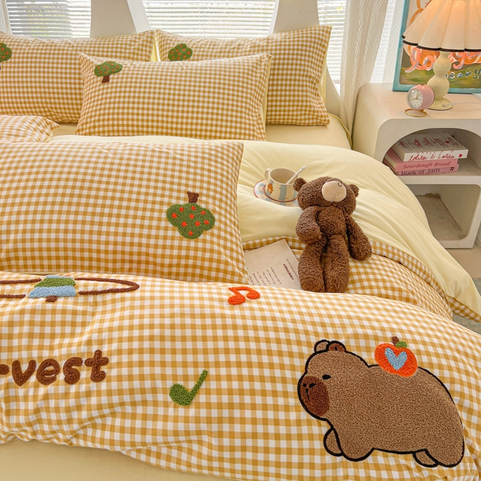 91家纺网 家纺一手货源 找家纺 欧妮家纺 2025新款水洗棉单被套柔软毛巾绣刺绣学生宿舍单件被罩卡通-拉拉旅行 拉拉旅行-黄色格