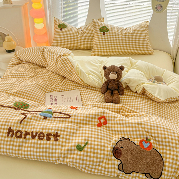 91家纺网 家纺一手货源 找家纺 欧妮家纺 2025新款水洗棉单被套柔软毛巾绣刺绣学生宿舍单件被罩卡通-拉拉旅行 拉拉旅行-黄色格