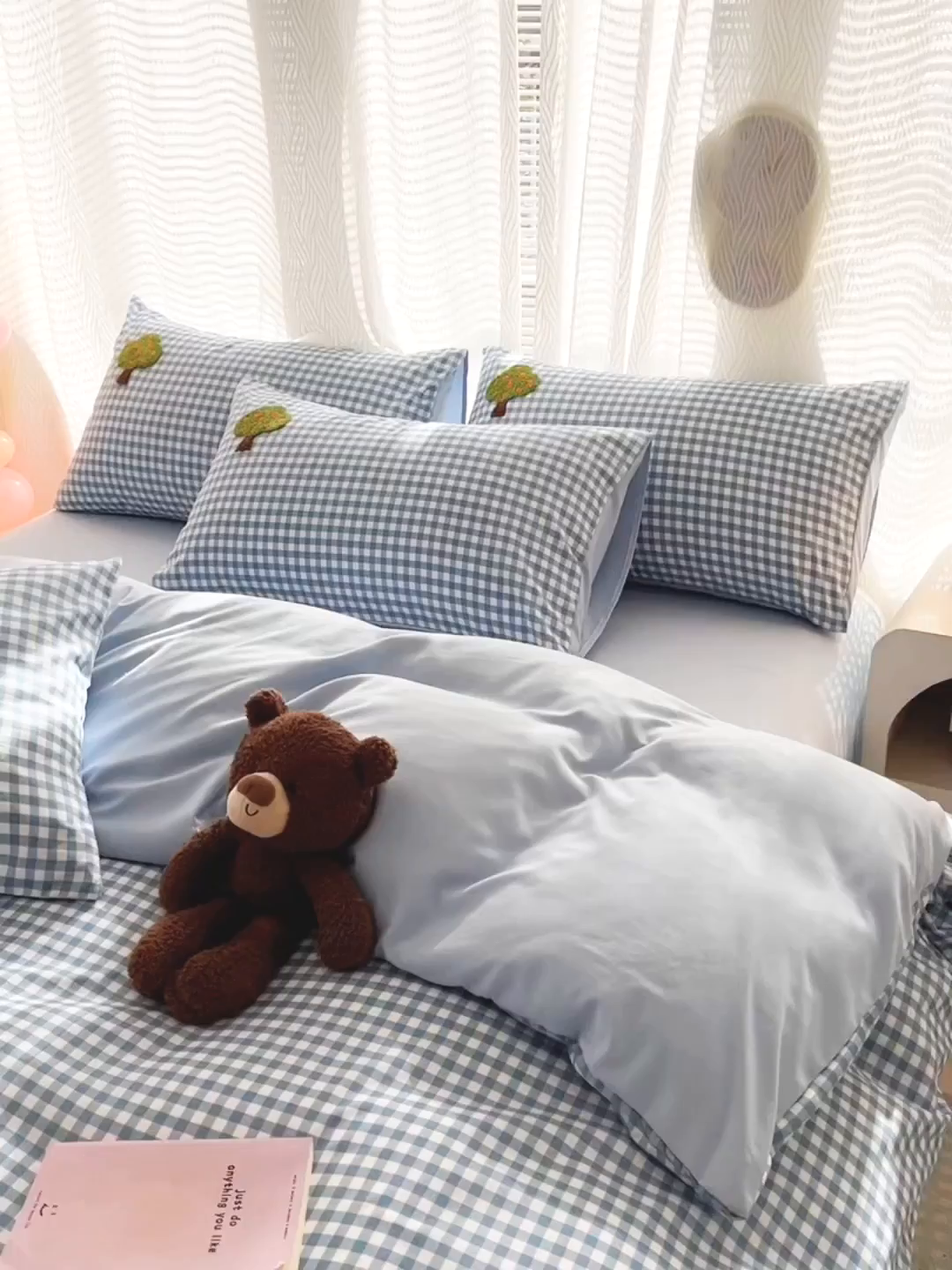 91家纺网 家纺一手货源 找家纺 欧妮家纺 2025新款水洗棉单被套柔软毛巾绣刺绣学生宿舍单件被罩卡通-拉拉旅行 拉拉旅行-兰色格