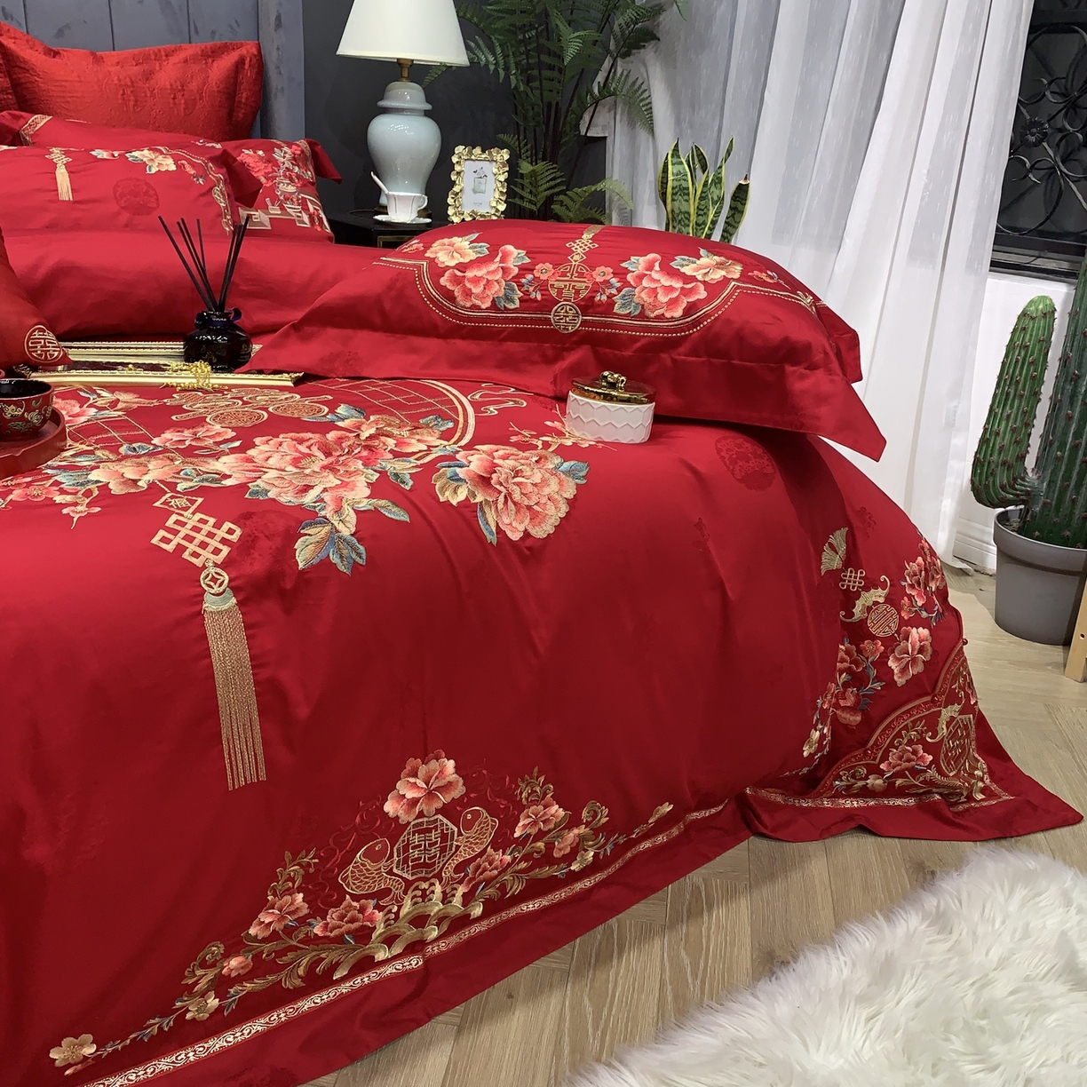 91家纺网 家纺一手货源 找家纺 JUICY 橘滋家纺 2026新款全棉提花高端婚庆刺绣传臻系列四件套多件套 代代相传