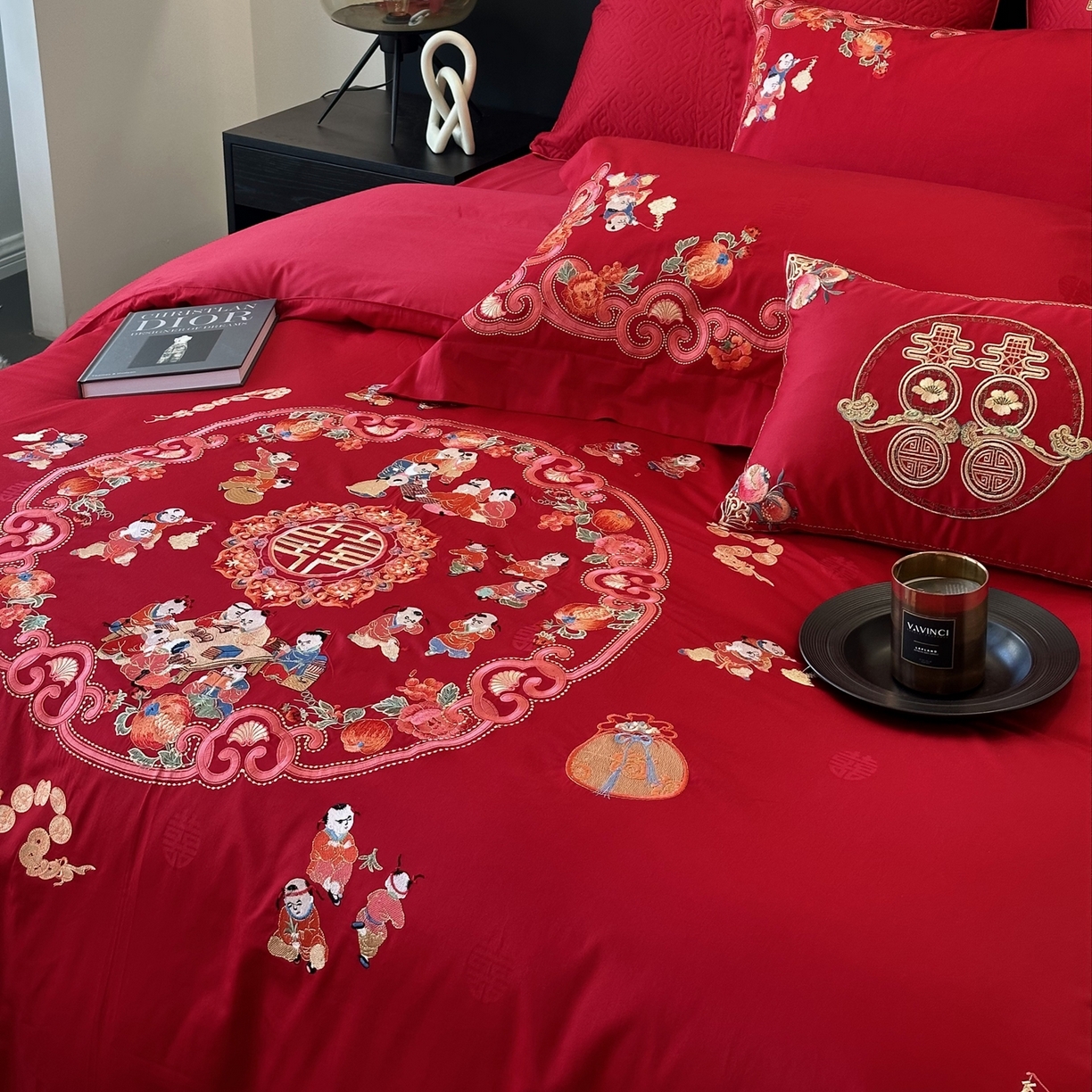 91家纺网 家纺一手货源 找家纺 JUICY 橘滋家纺 2026新款全棉提花高端婚庆刺绣传臻系列四件套多件套 欢天喜地