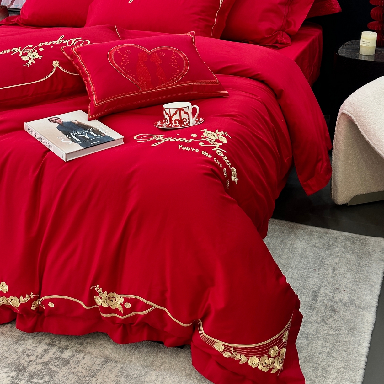 91家纺网 家纺一手货源 找家纺 JUICY 橘滋家纺 2026新款全棉提花高端婚庆刺绣传臻系列四件套多件套 玫瑰传情