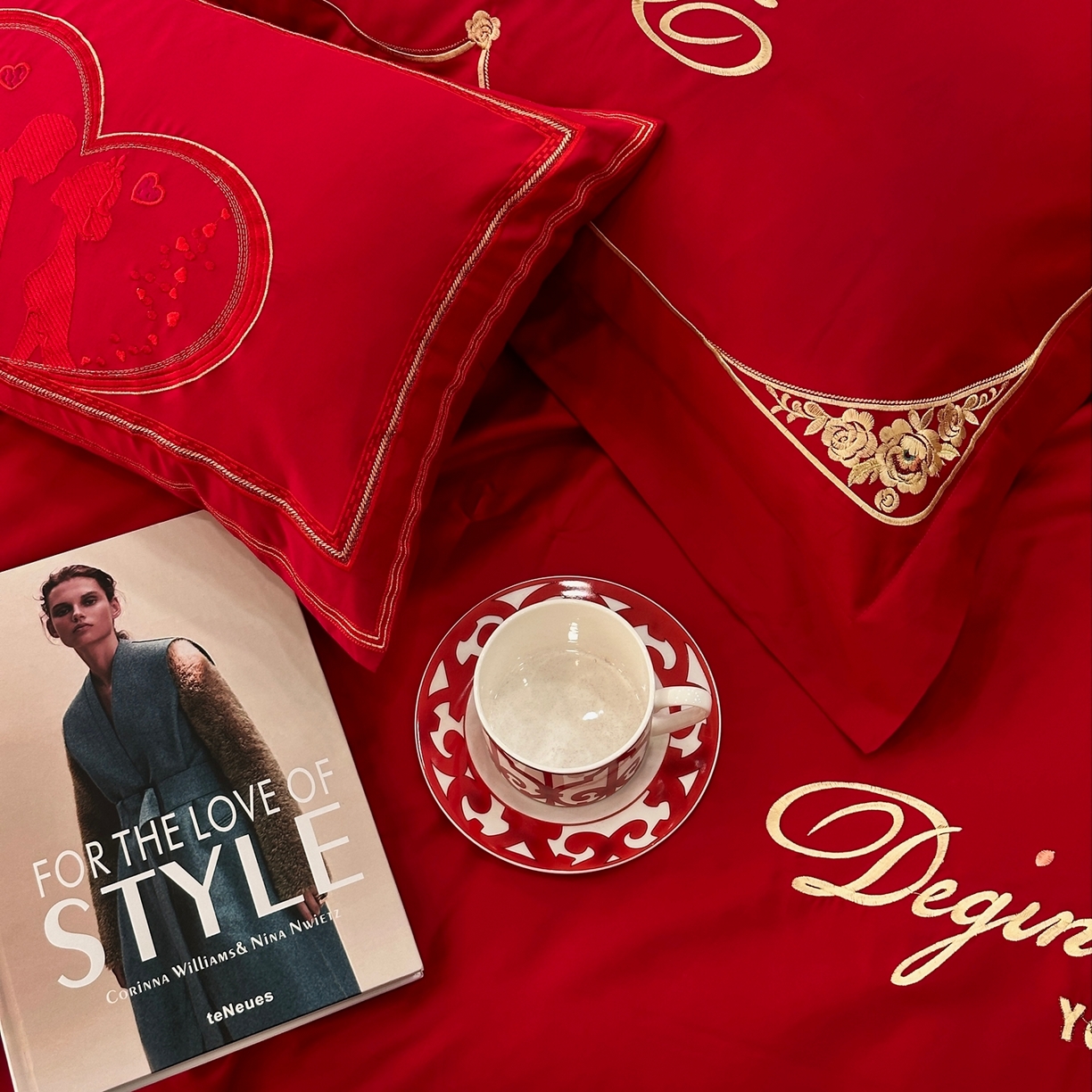 91家纺网 家纺一手货源 找家纺 JUICY 橘滋家纺 2026新款全棉提花高端婚庆刺绣传臻系列四件套多件套 玫瑰传情