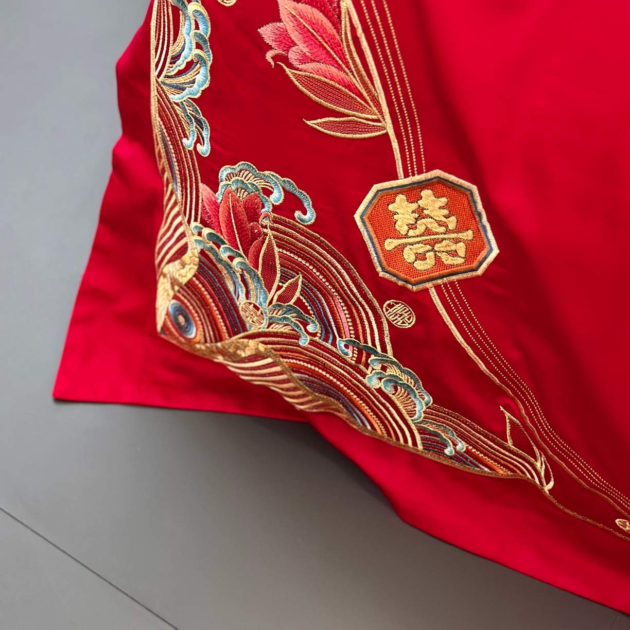 91家纺网 家纺一手货源 找家纺 JUICY 橘滋家纺 2026新款全棉提花高端婚庆刺绣传臻系列四件套多件套 喜事龙凤