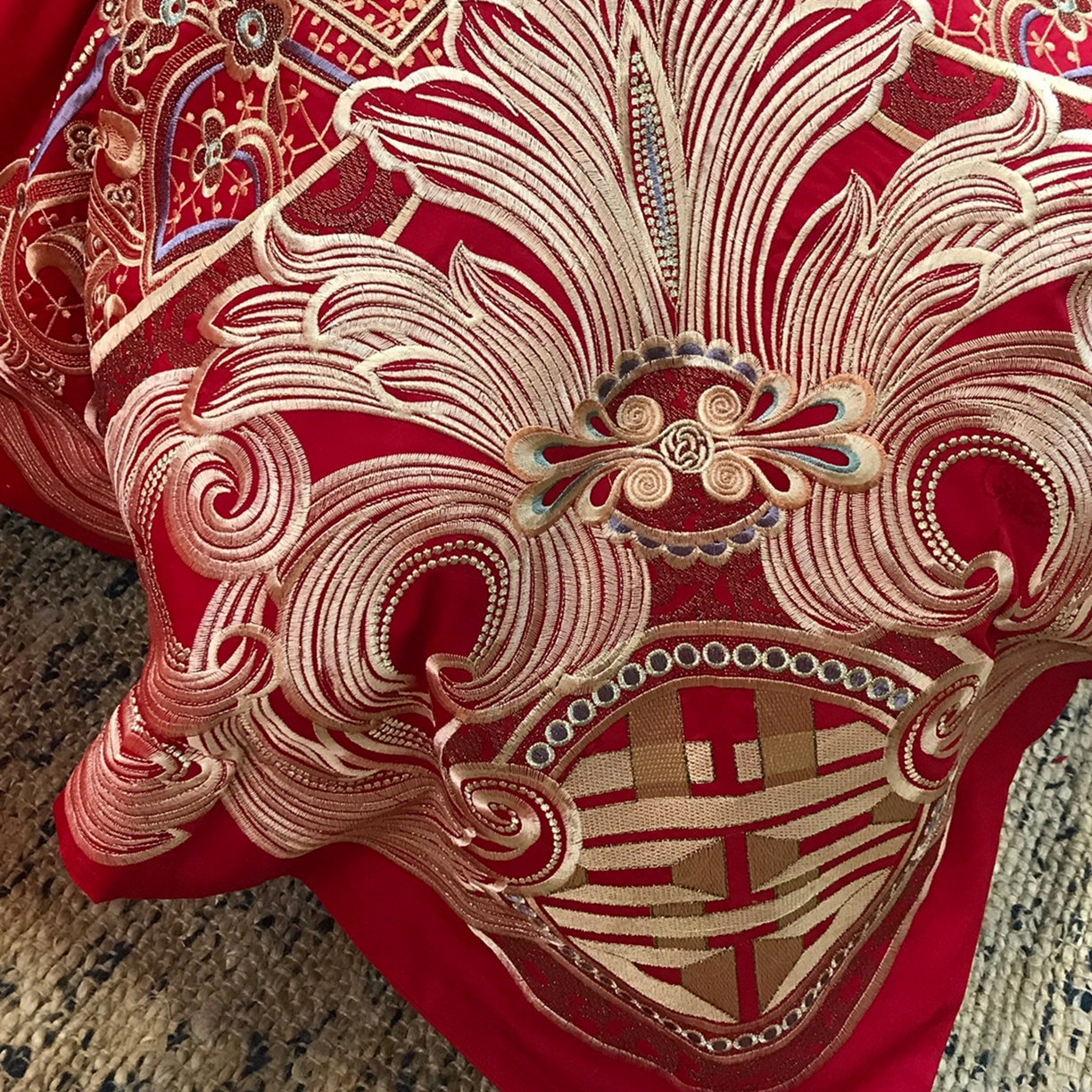 91家纺网 家纺一手货源 找家纺 JUICY 橘滋家纺 2026新款全棉提花高端婚庆刺绣传臻系列四件套多件套 幸福婚典