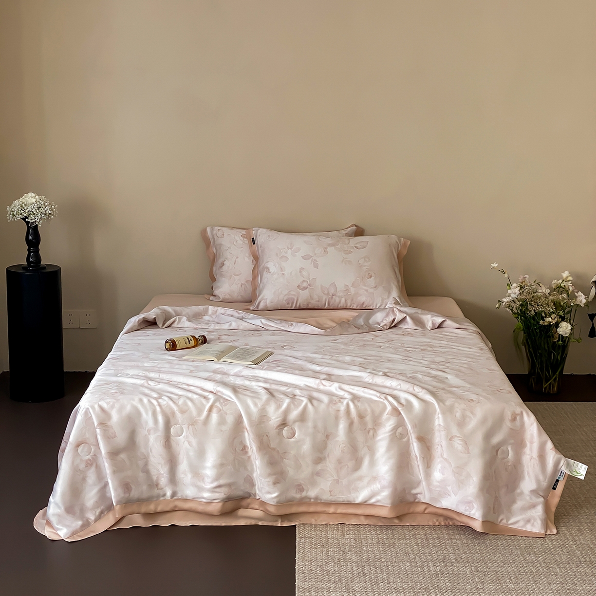 91家纺网 家纺一手货源 找家纺 （总）玉宇阁家居 2026新款60S兰精天丝印花夏被四件套