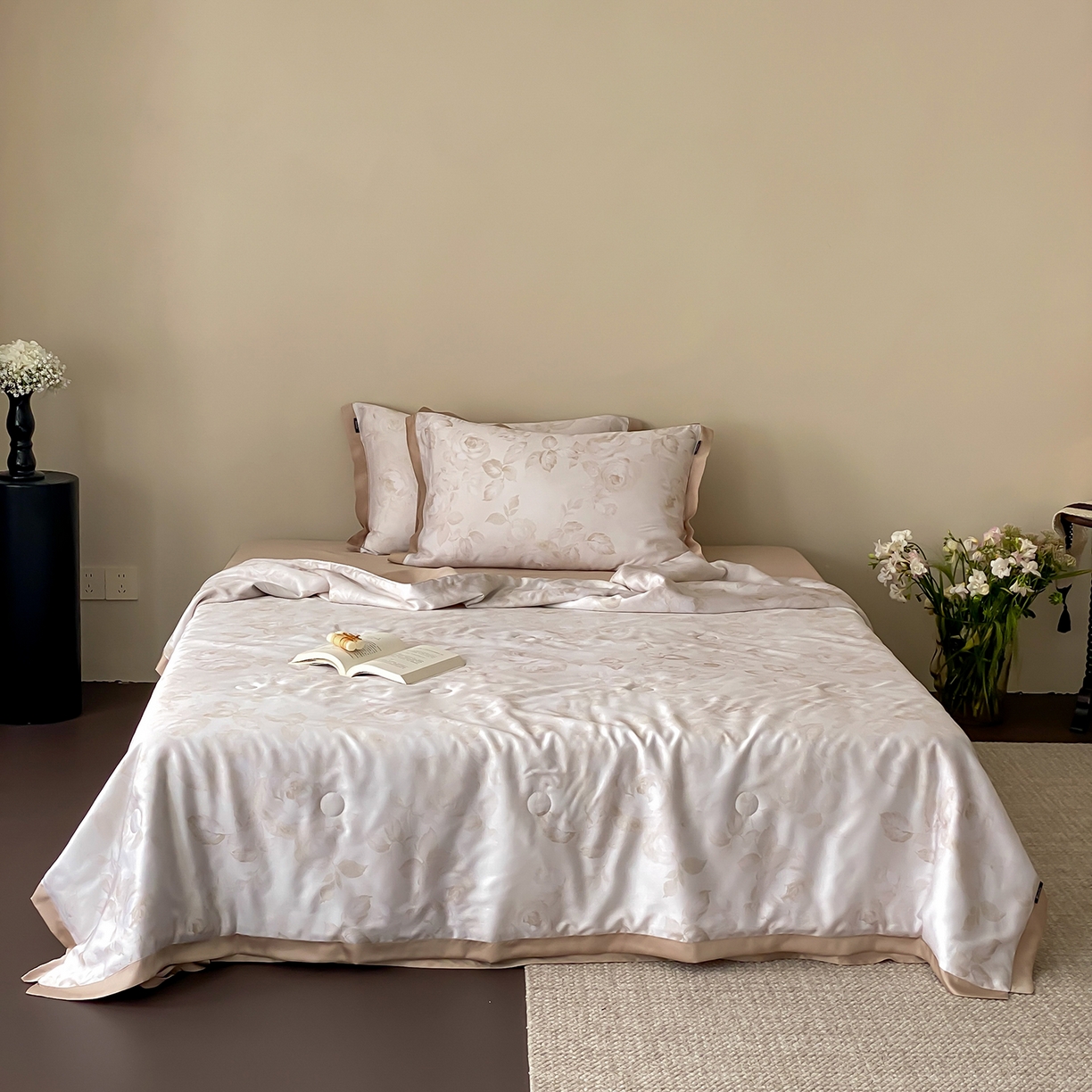 玉宇阁家居 2026新款60S兰精天丝印花夏被四件套 悠悠夏日-乳酪泰奶