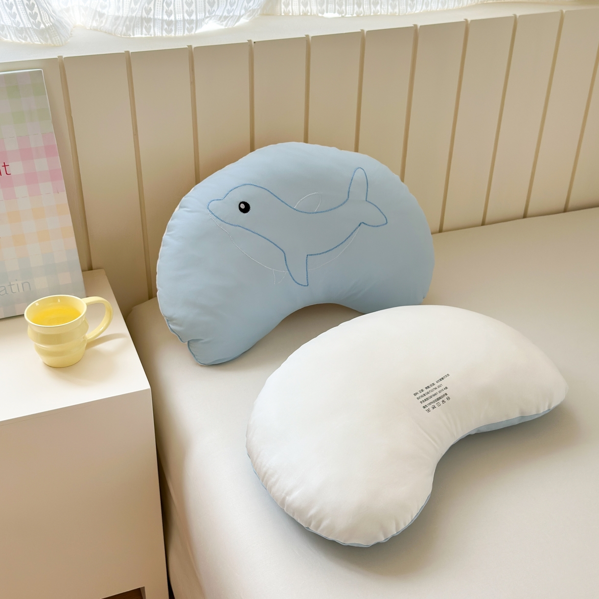 91家纺网 家纺一手货源 找家纺 北鸣有鱼枕芯馆 2026新款冰皮小海豚枕头枕芯 小海豚-蓝色 35*55cm/只